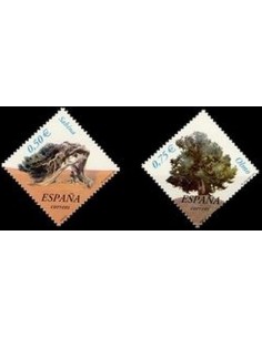 Año 2002 - 3867/68 Arboles